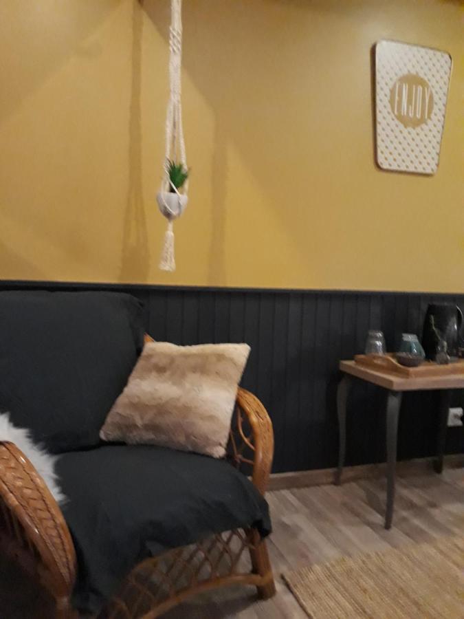 Bed and Breakfast La Mesonnetta Soulignonne Екстер'єр фото