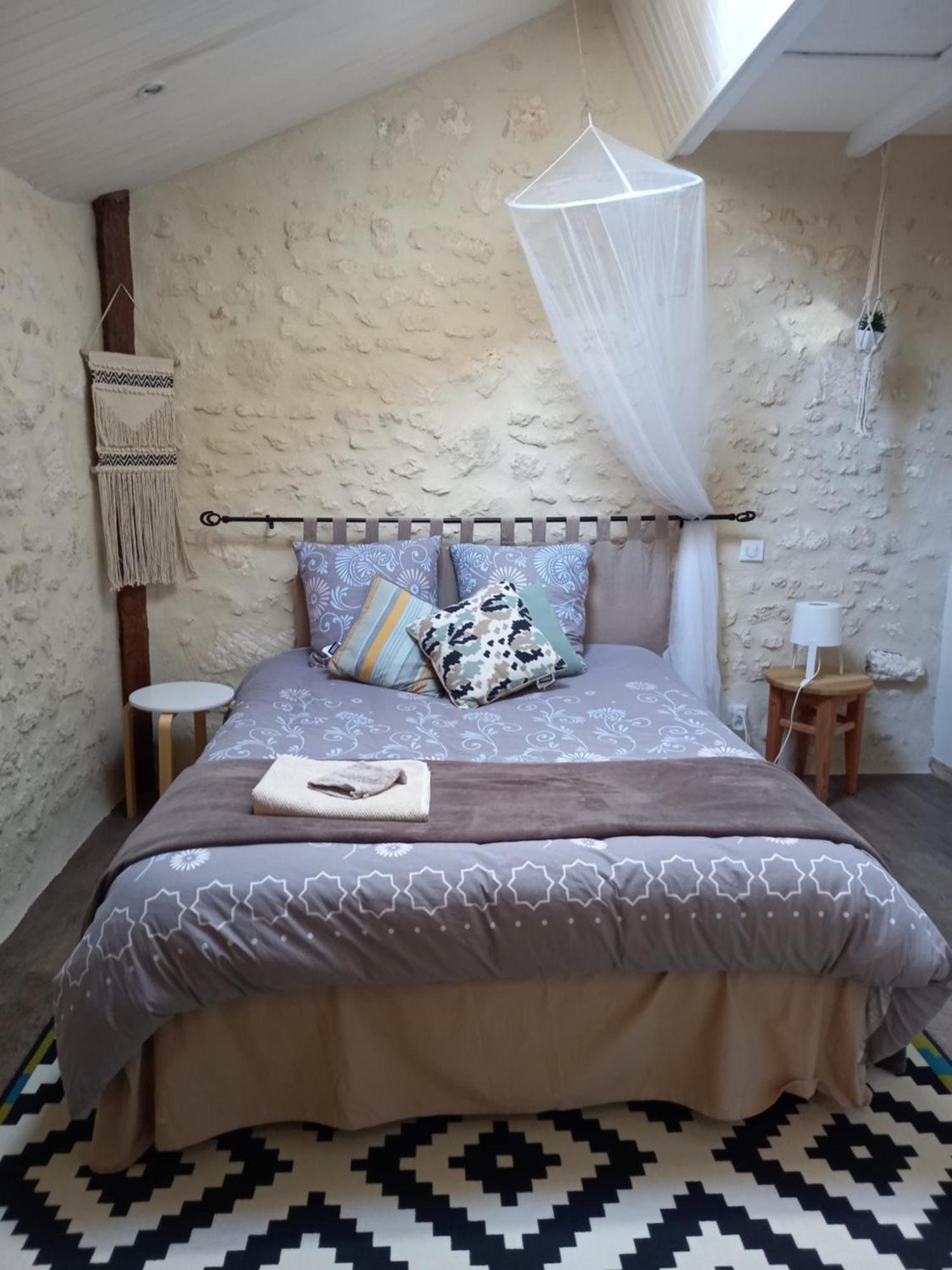 Bed and Breakfast La Mesonnetta Soulignonne Екстер'єр фото